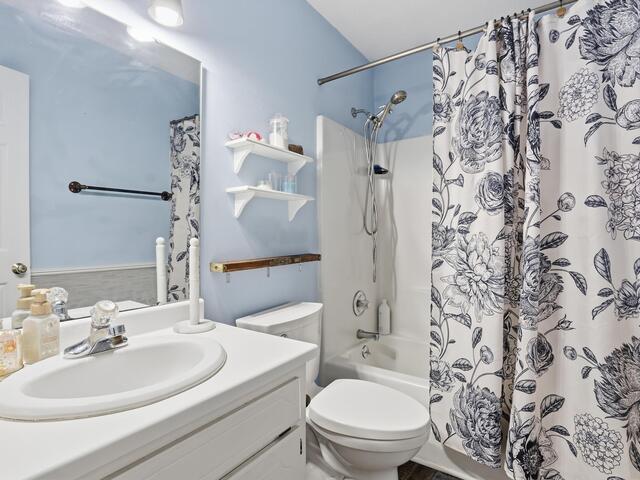 Photo of 448 Timberview Lane