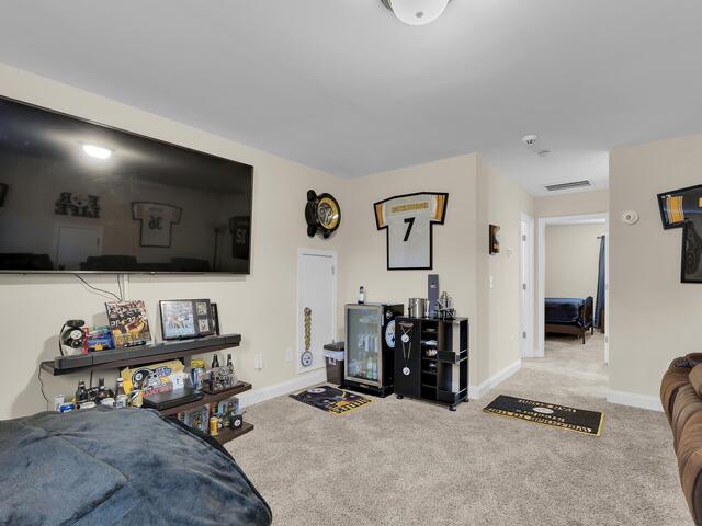 Photo of 853 Judah Drive