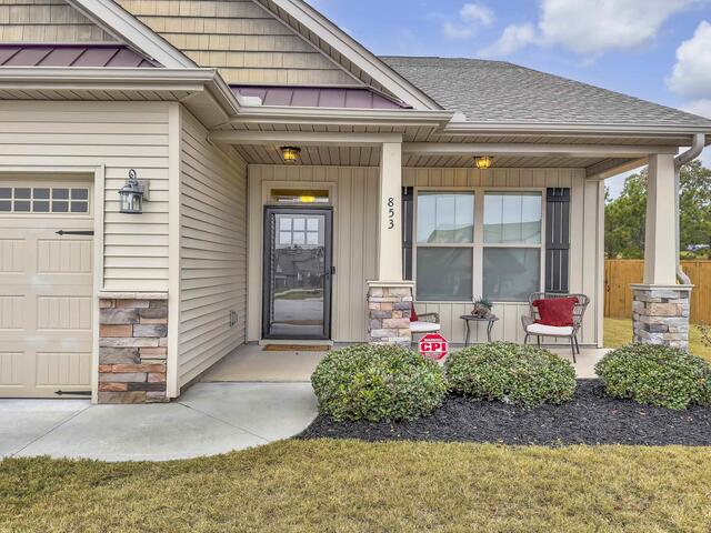 Photo of 853 Judah Drive