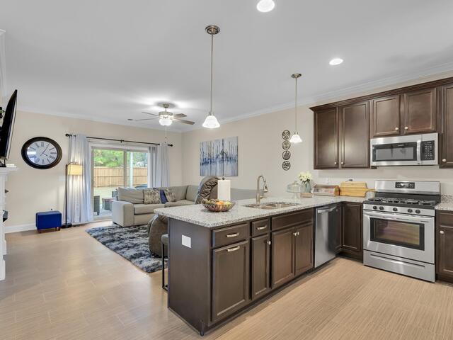 Photo of 853 Judah Drive