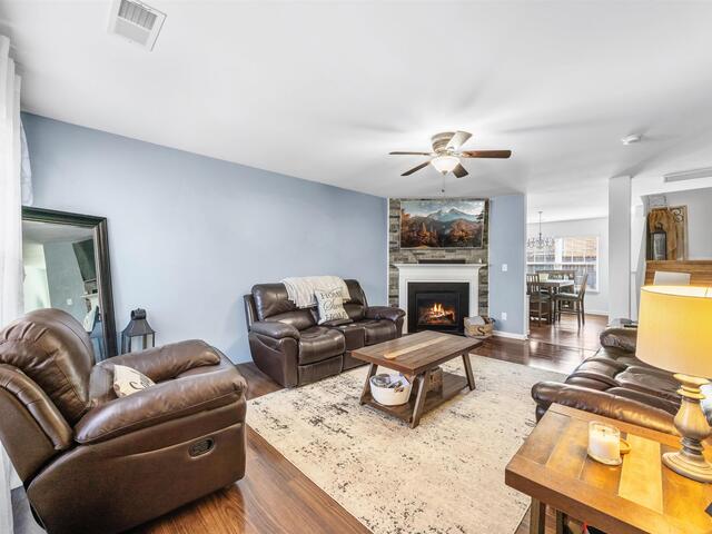 Photo of 533 Mount Laurel Lane