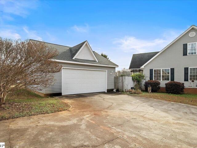 Photo of 109 Matthew Drive