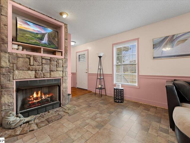 Photo of 109 Matthew Drive