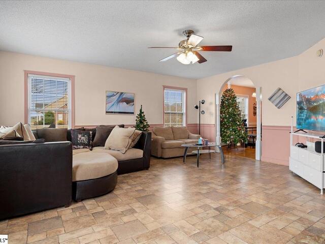Photo of 109 Matthew Drive