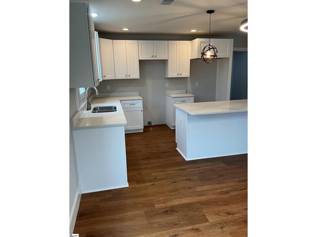 Photo of 200 Broadus Street