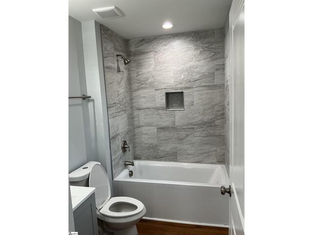 Photo of 200 Broadus Street