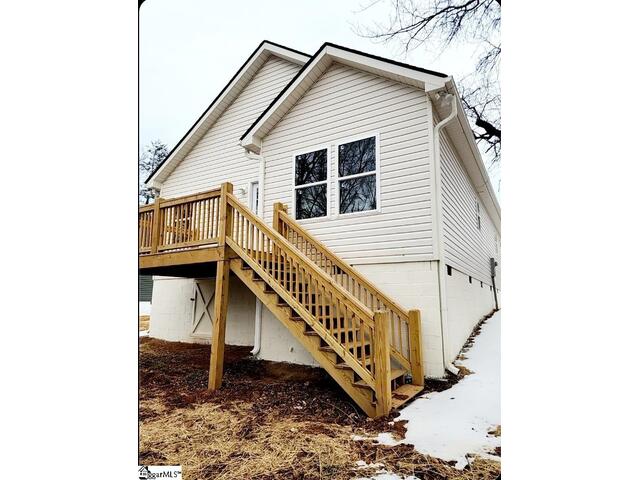 Photo of 200 Broadus Street