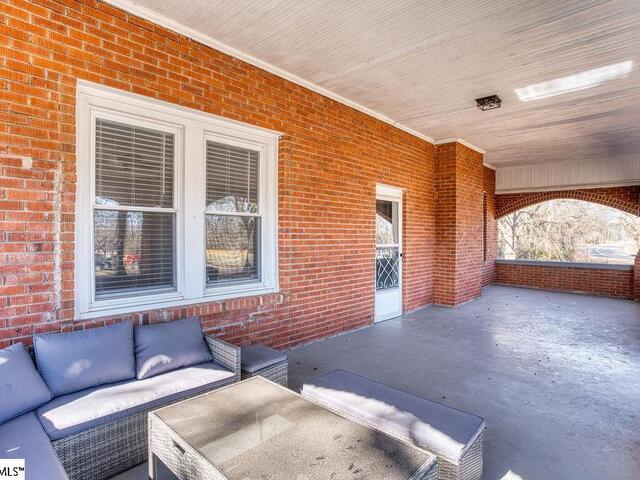 Photo of 566 S Harper Extension